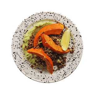 courge-rotie-lentilles-et-creme-d-avocat