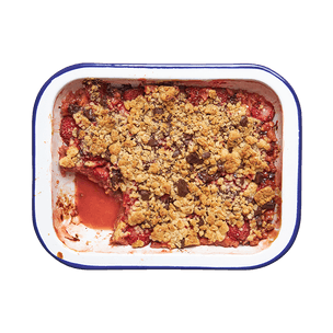 crumble-fraises-chocolat-et-pommes