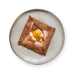 galette-complete-et-oignons-confits