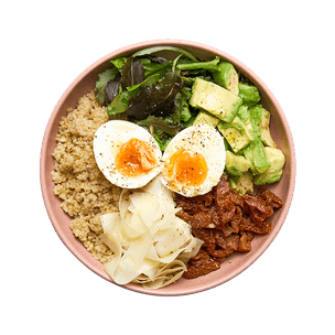 salade-bowl-quinoa-avocat-et-oeuf-mollet