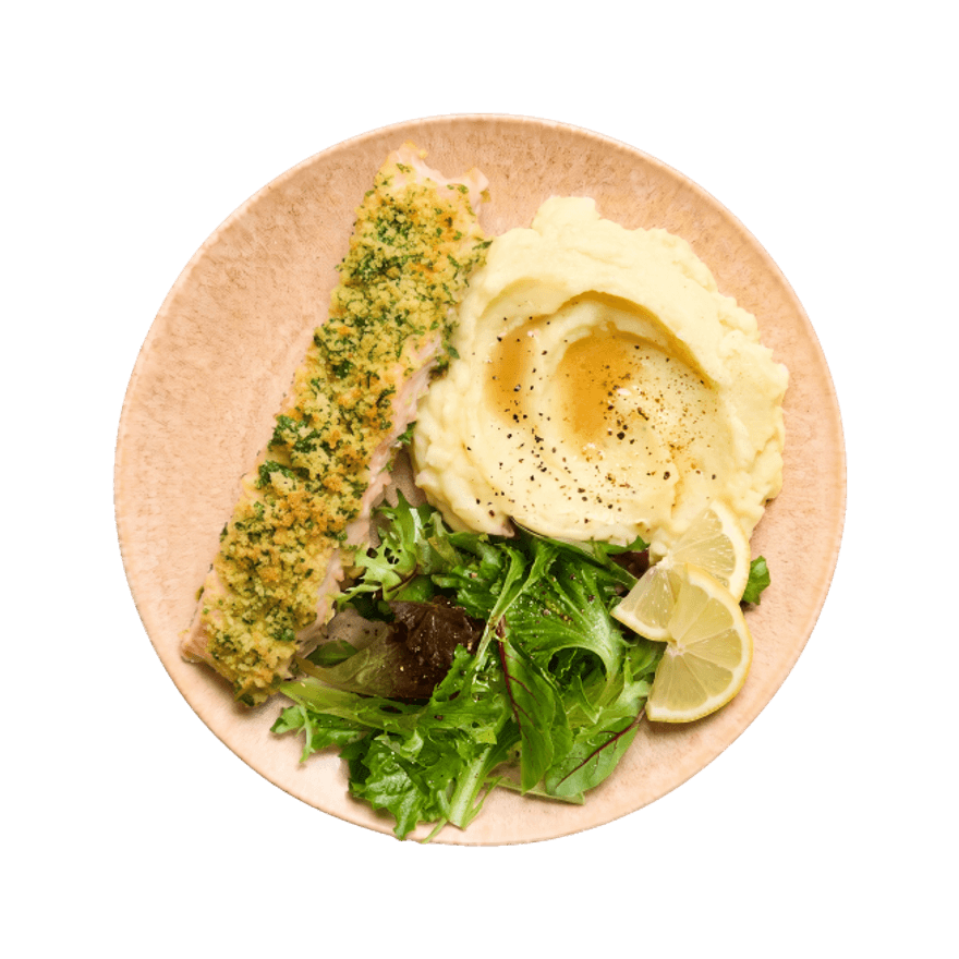 Saumon en croûte de persil, purée & salade