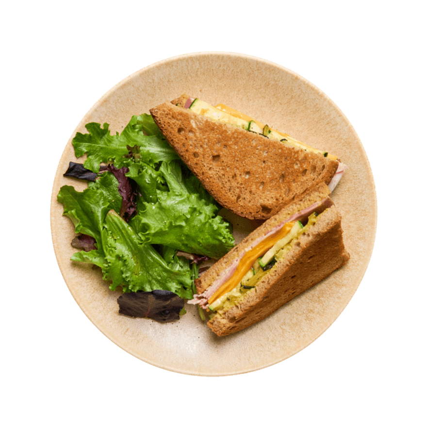 Grilled cheese courgettes, jambon & cheddar