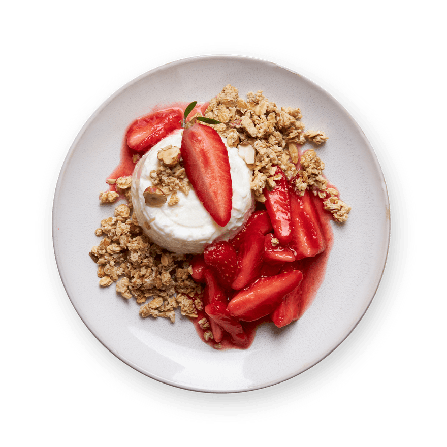 Faisselle, granola & fraises