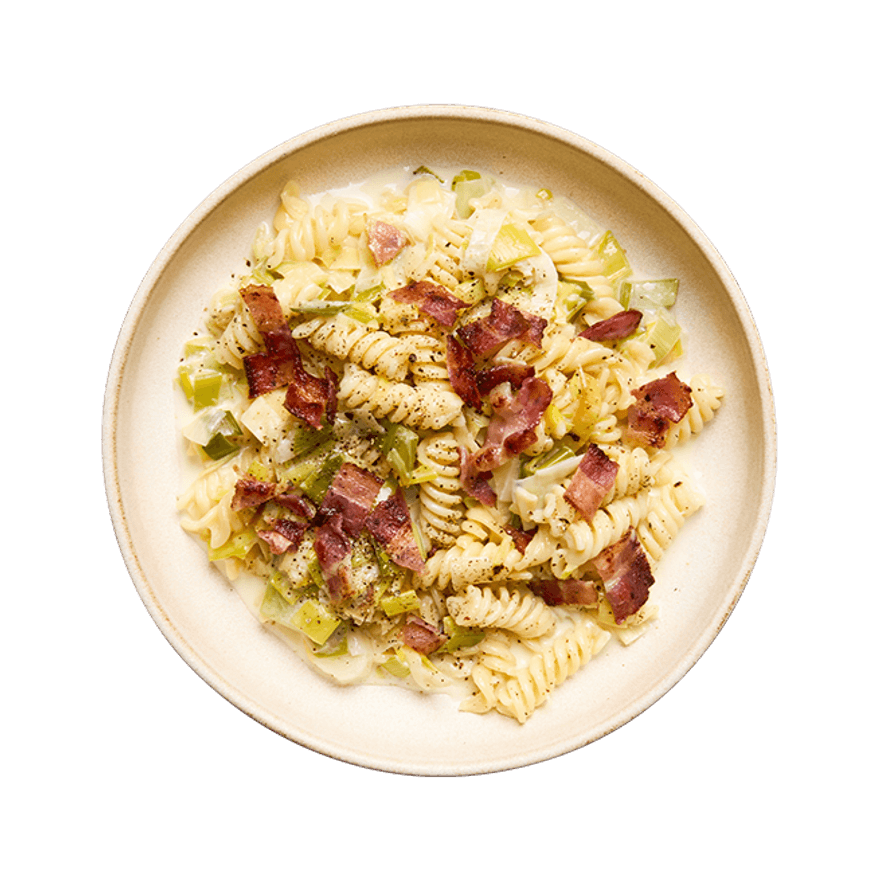 One pan fusilli, poireaux & camembert