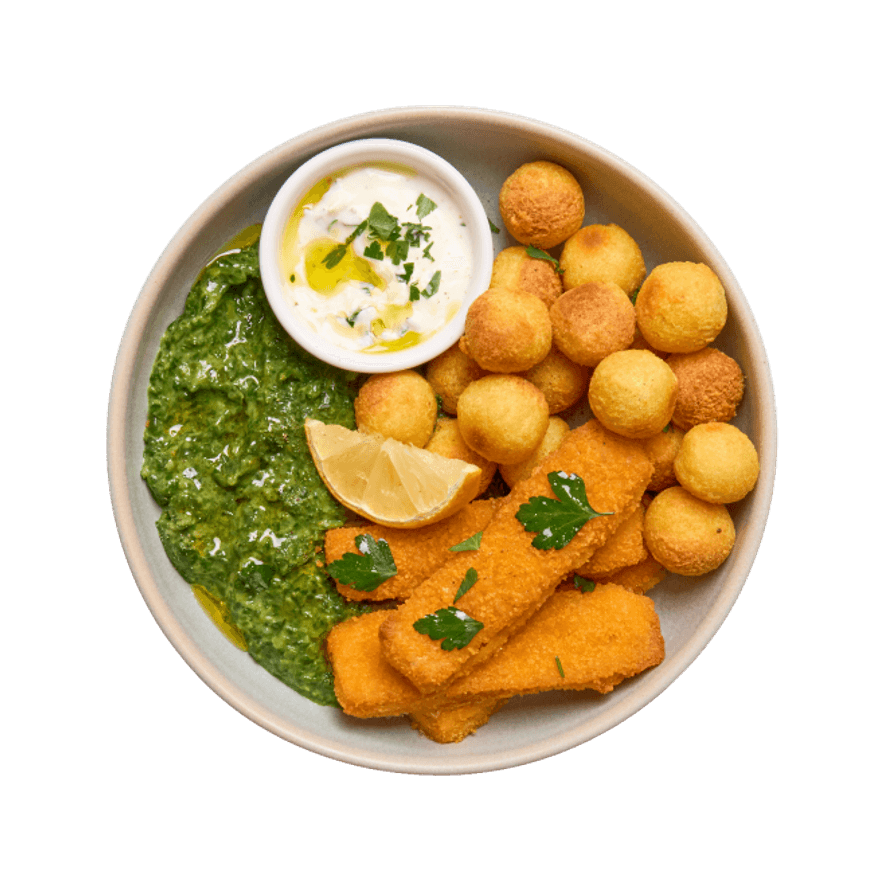 Poisson pané, pommes noisettes & sauce fines herbes