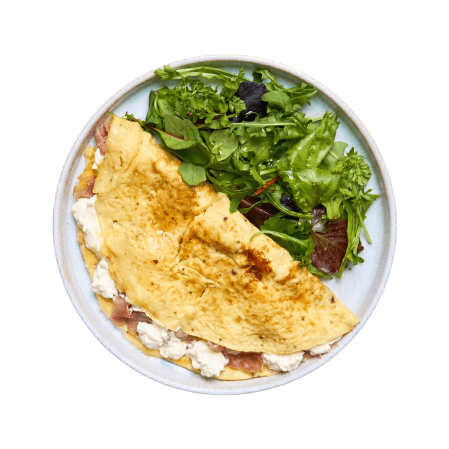 Omelette crémeuse au prosciutto & salade