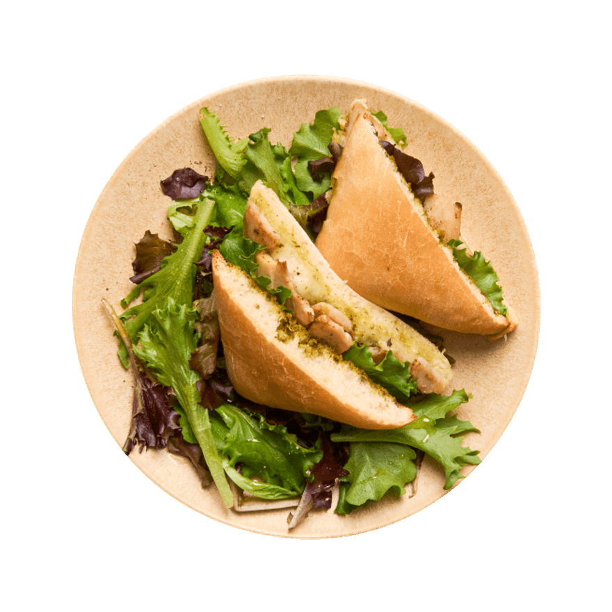 Sandwich au poulet, pesto & salade