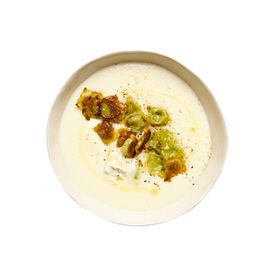 Velouté de chou-fleur au gorgonzola & ravioles du Dauphiné