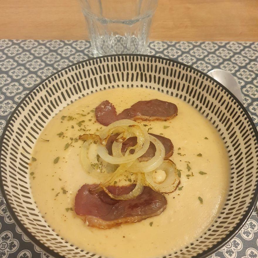 Velouté de lentilles corail au curry 