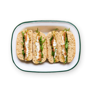 Focaccia burrata, prosciutto & pesto