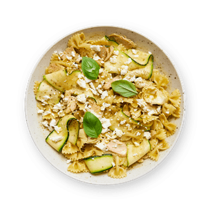 Salade pâtes au pesto, poulet & légumes d’été