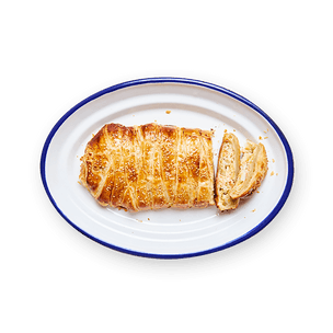 Tresse feuilletée fondue de poireaux & truite fumée