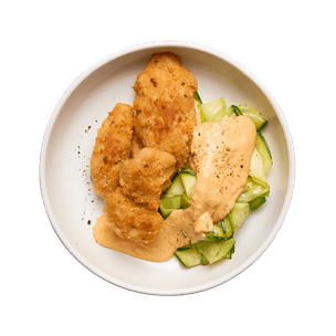 Tagliatelle de courgettes, sauce crémeuse au parmesan & poulet crousti