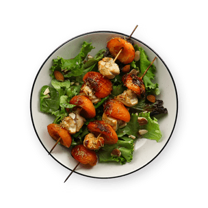 Chicken skewers with apricots