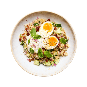 Salade de boulgour, œuf mollet & sauce yaourt