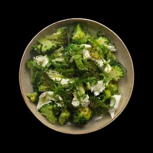 salade-de-brocolis-au-pesto