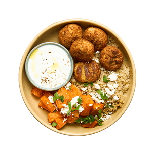 Buddha bowl with falafels & sweet potatoes