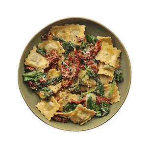 Creamy Ravioli with Spinach & Sun-Dried Tomatoes