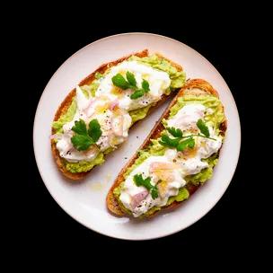 avocado-toast-et-burrata