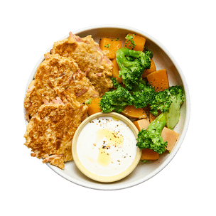 Galettes au jambon, légumes vapeur & sauce yaourt