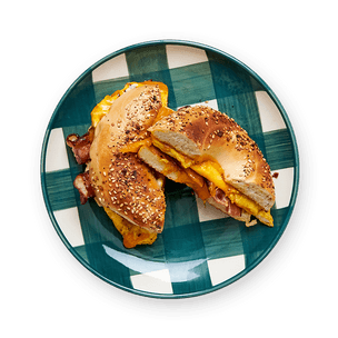 bacon-egg-et-cheese-bagel
