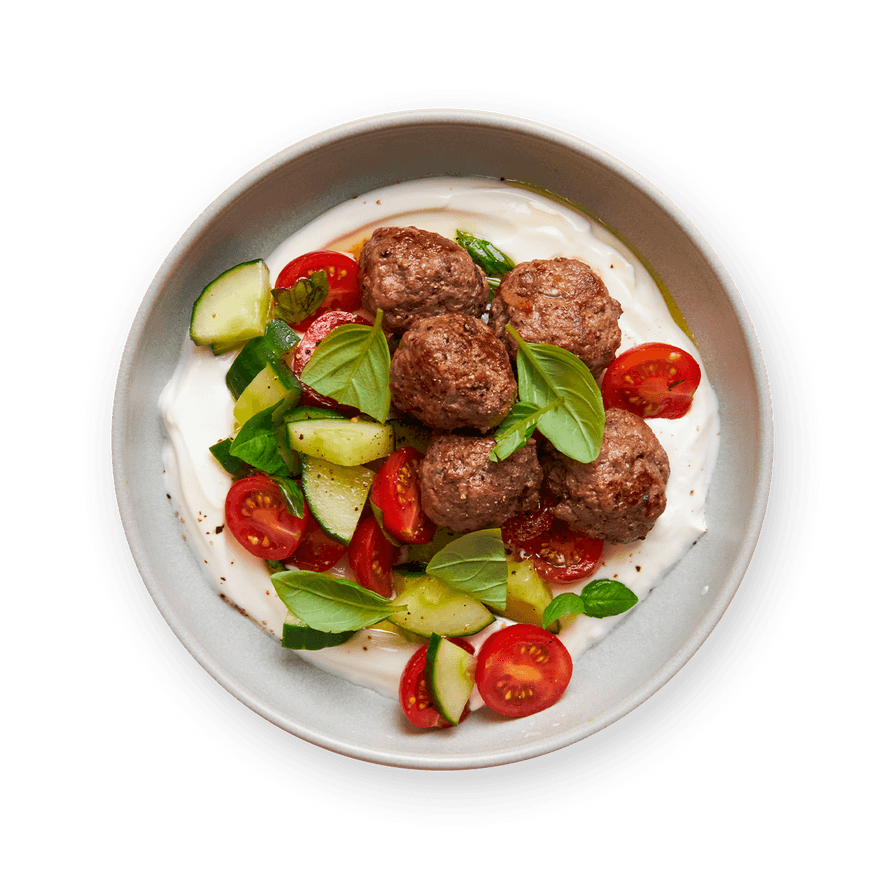Boulettes au bœuf, skyr & salade d'été