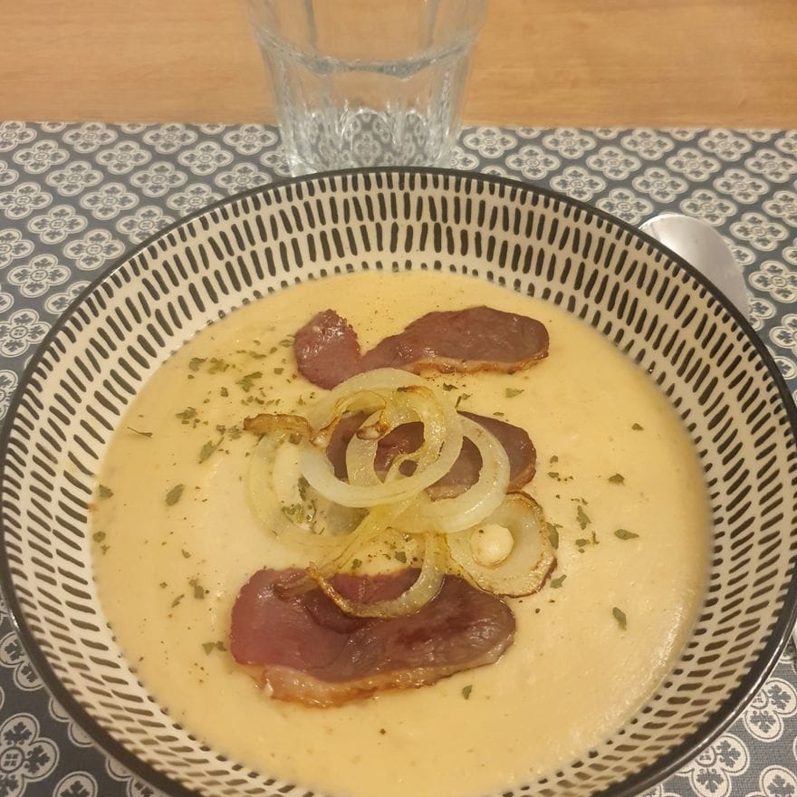 Velouté de lentilles corail au curry